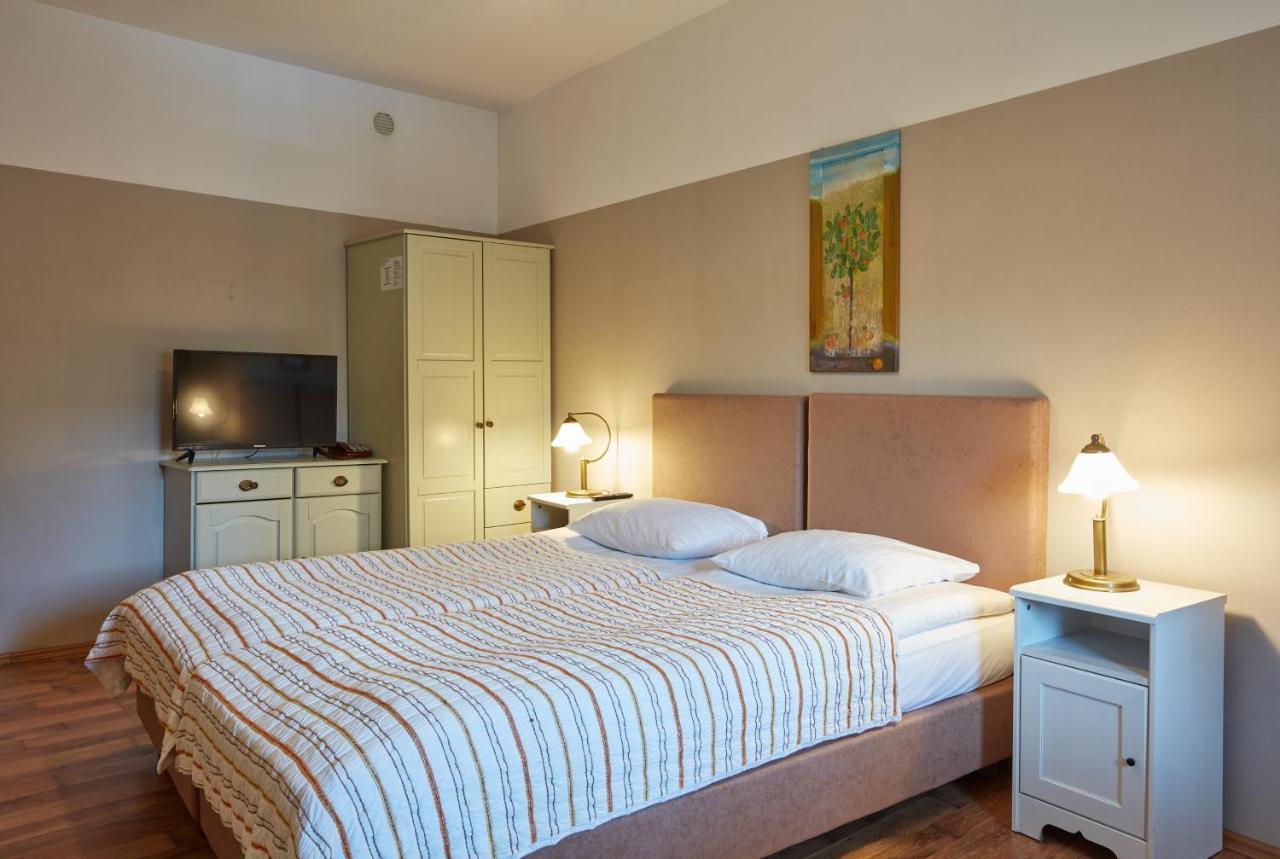 Batory Annex Otel Krakow Dış mekan fotoğraf